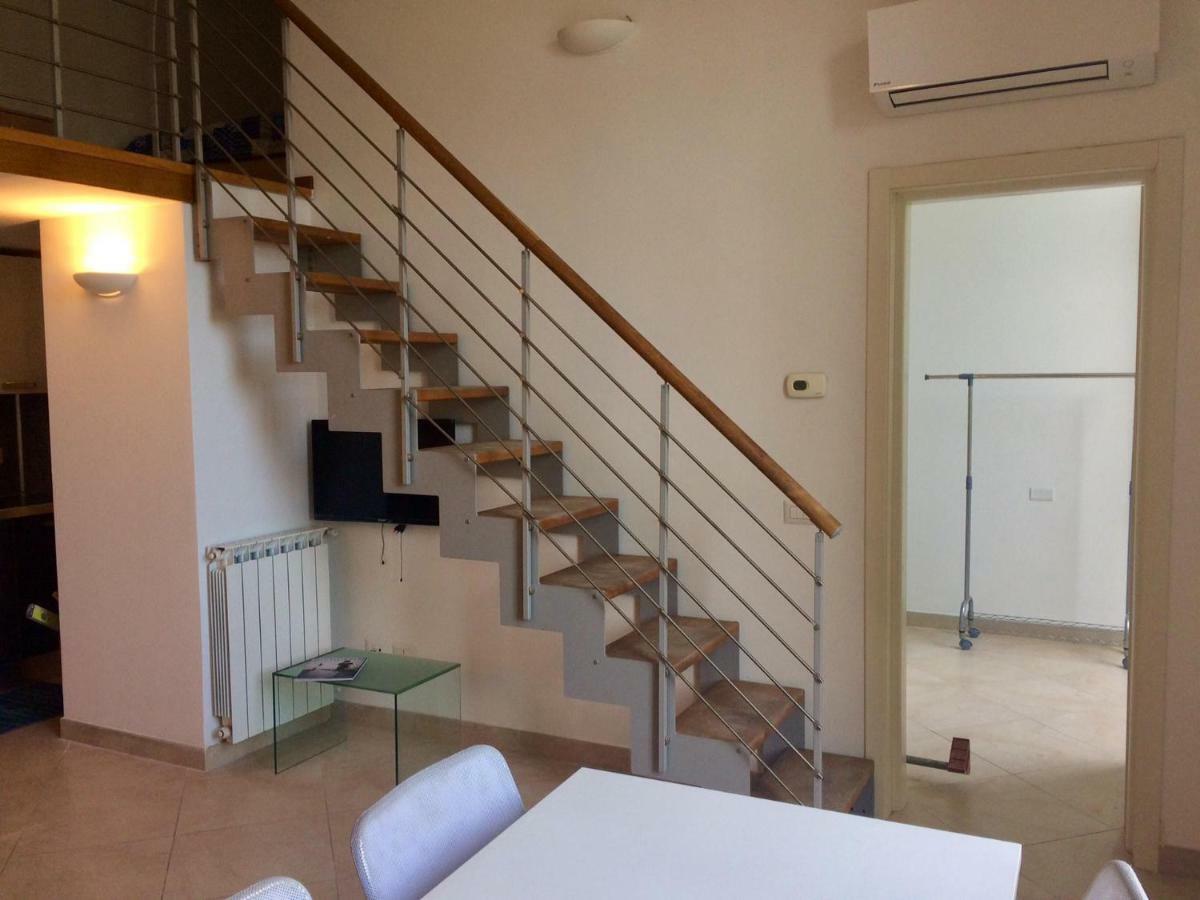 Sea Breeze Apartment *